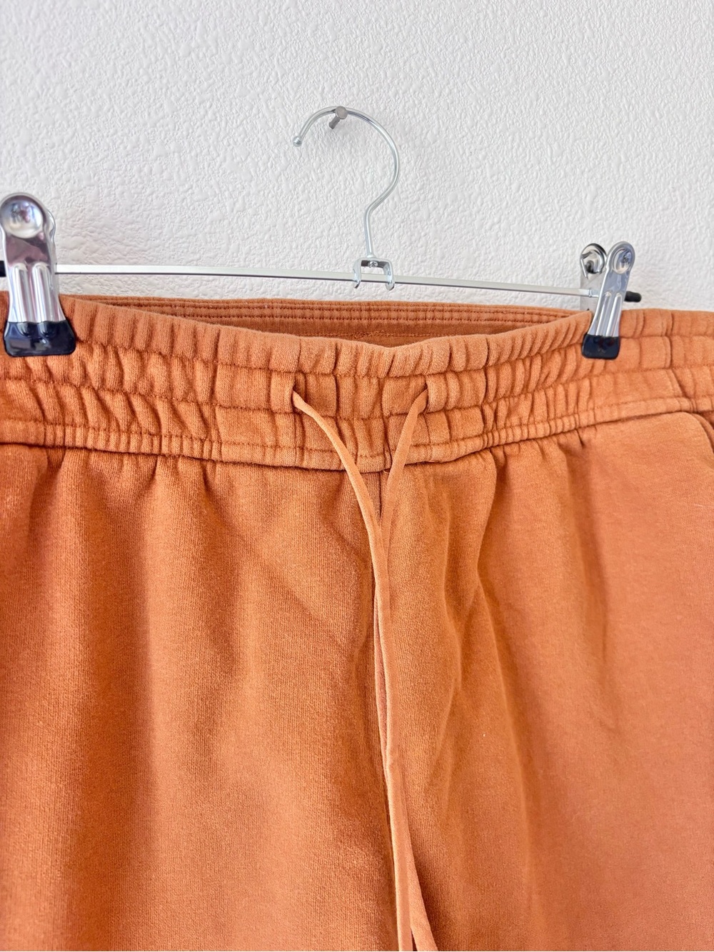 Lululemon Rust Drawstring Athletic Shorts - Picture 3 of 7